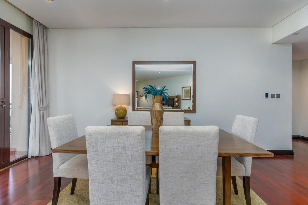 Burj & Ocean View King 2 Bedroom In Anantara Apartment Dubai