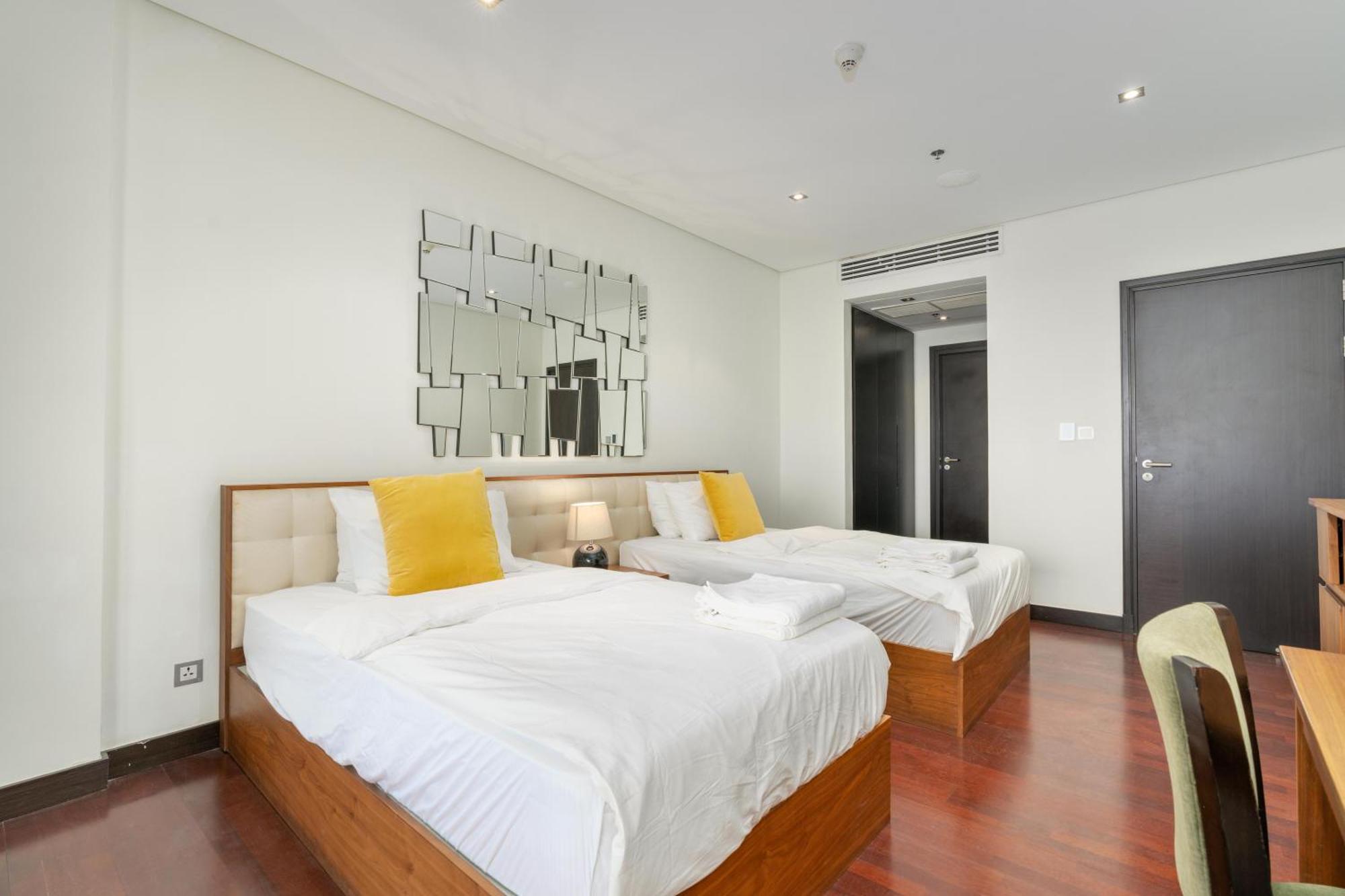 Burj & Ocean View King 2 Bedroom In Anantara Apartment