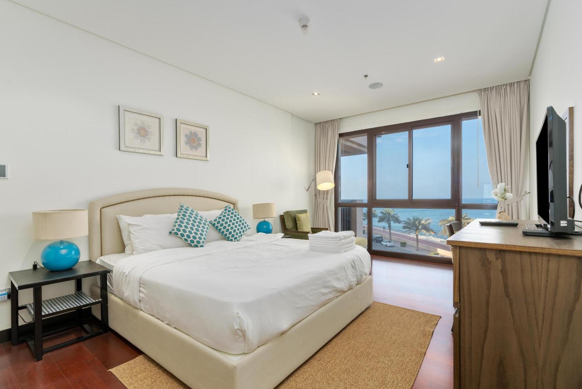 Burj & Ocean View King 2 Bedroom In Anantara Apartment Dubai