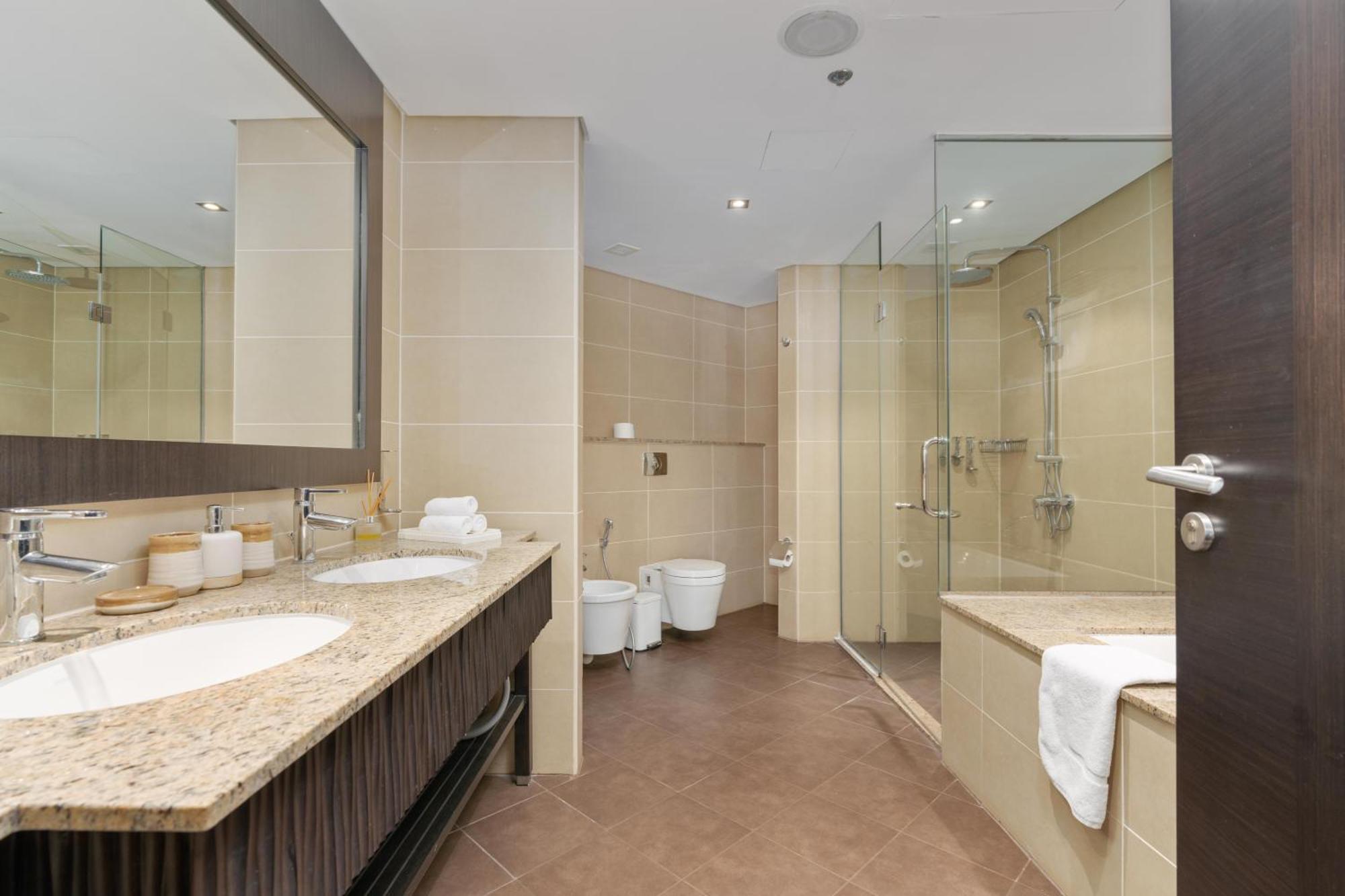 Burj & Ocean View King 2 Bedroom In Anantara * Dubai
